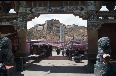 Gyantse, Stadt an der alten Handelsstraße nach Sikkim